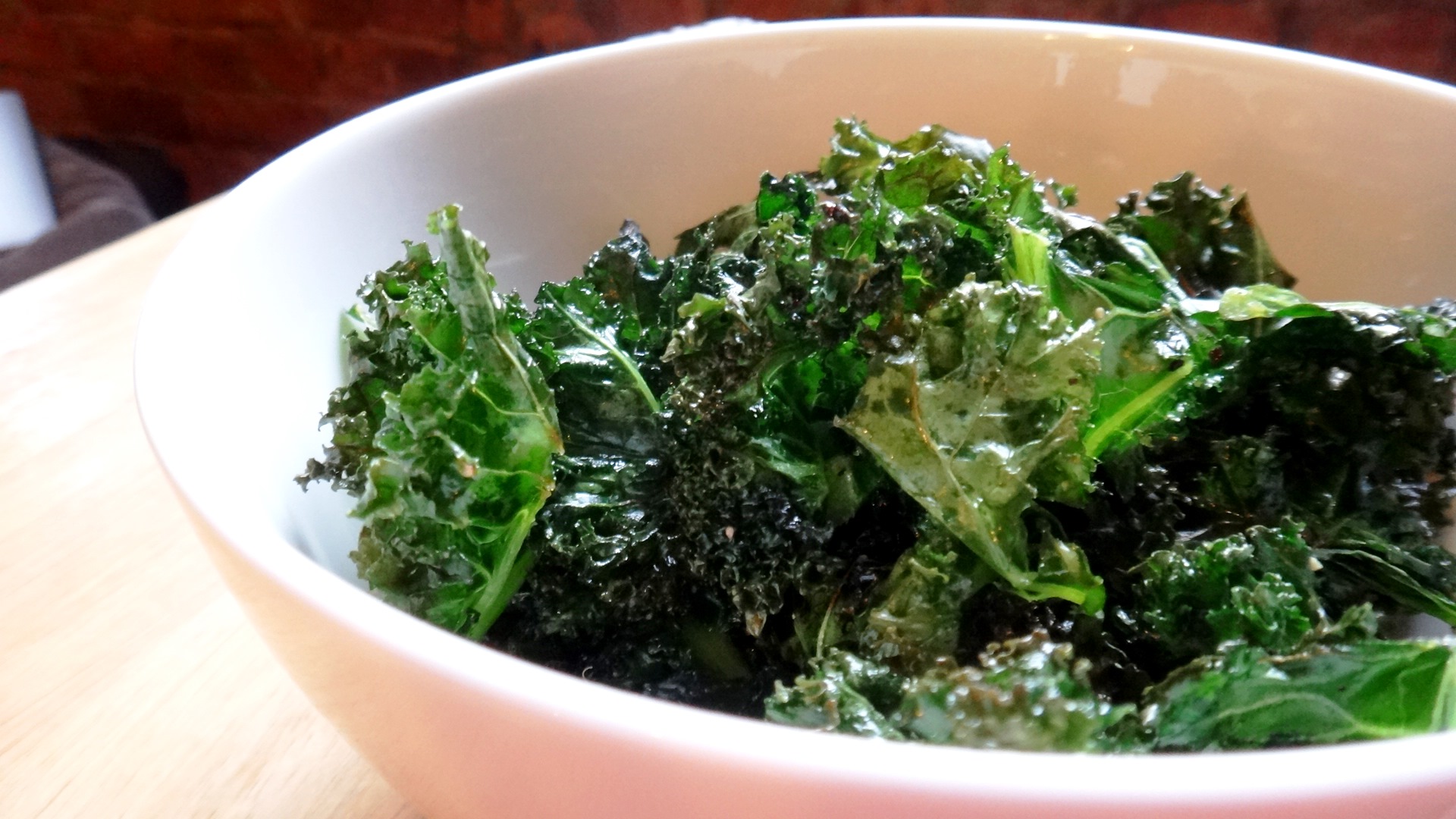 Homemade Crispy Kale Chips Recipe