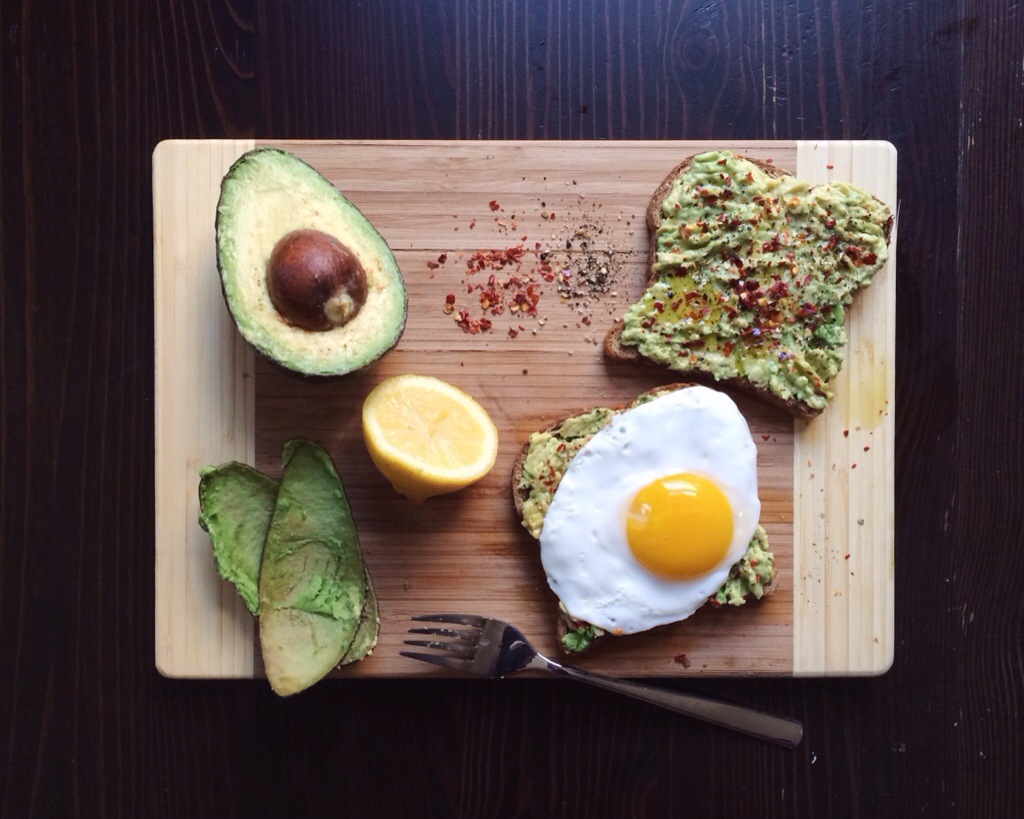 Easy Avocado Toast with Sunny Side Up Egg