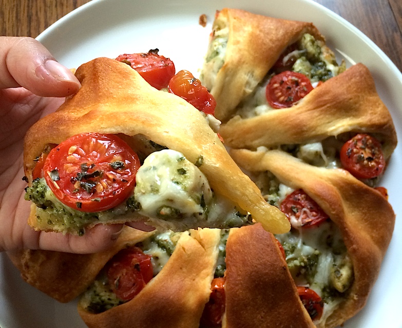 Cheesy Pesto Chicken Crescent Wreath With Roasted Cherry Tomatoes Indulgent Eats Dining Recipes Travel