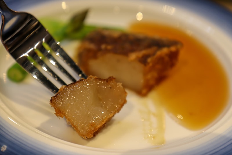 Ding's Club Hong Kong - Wok Fried Sea Cucumber Inside - Photo by Indulgent Eats