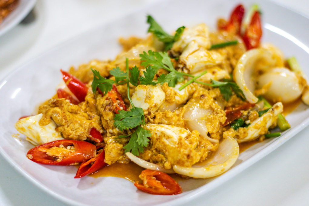 Raan Jay Fai Bangkok - Crab Yellow Curry - Photo by Indulgent Eats