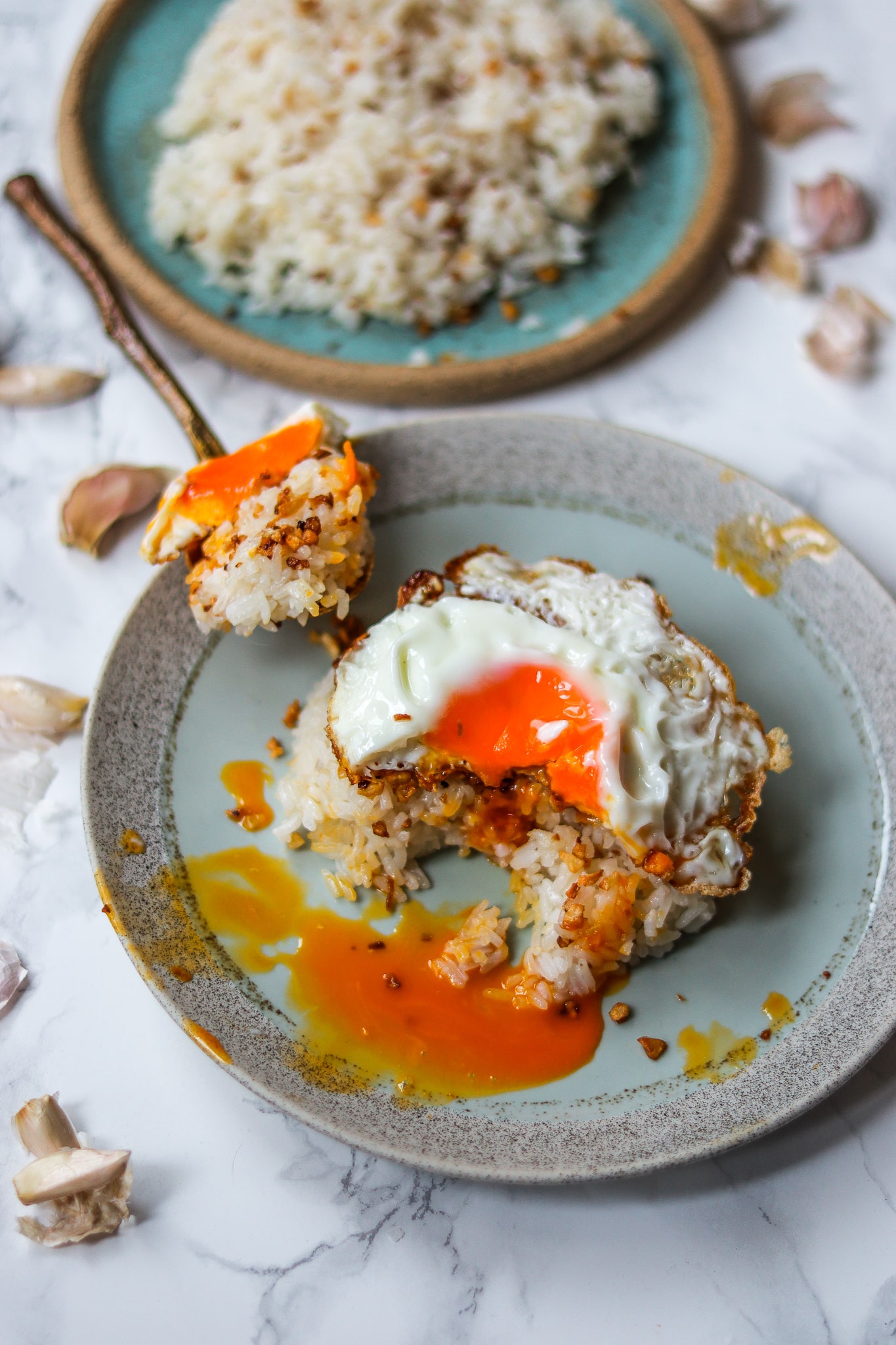 Sinangag (Filipino Garlic Fried Rice)