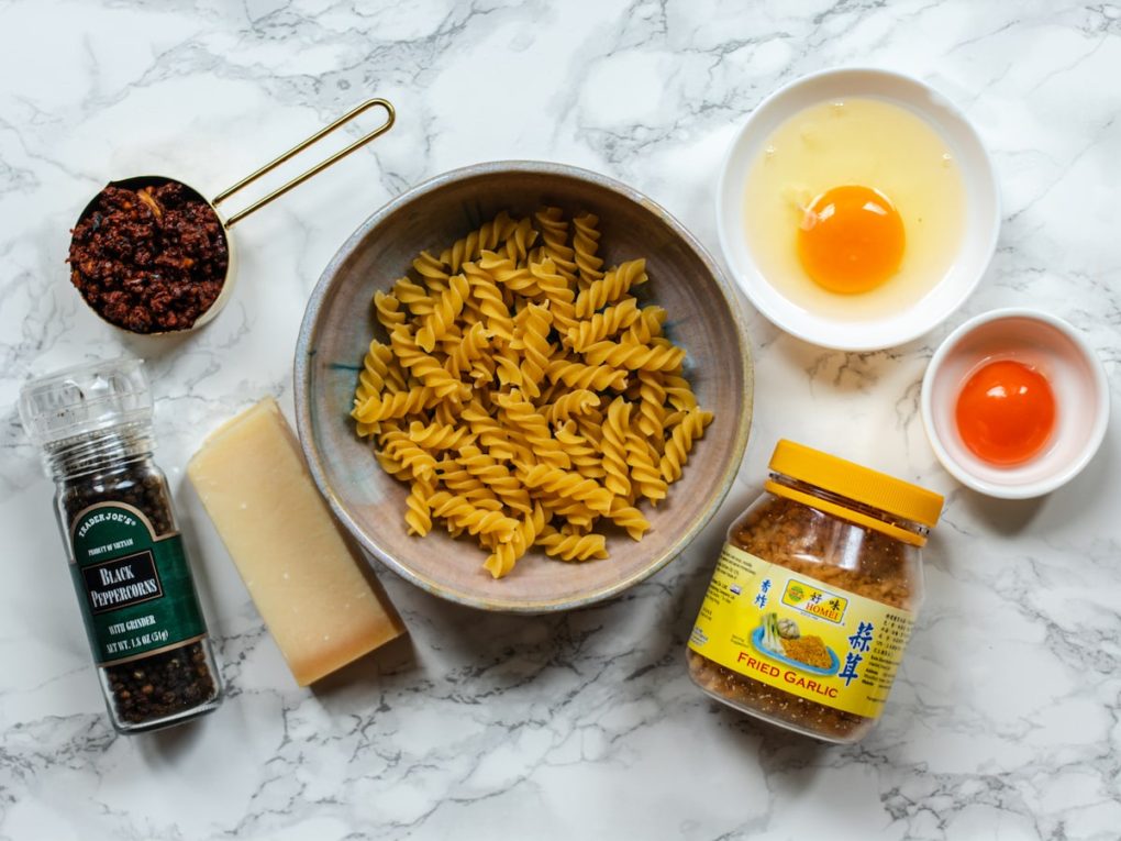 Longganisa Fusilli alla Carbonara Pasta Recipe - Ingredients-min
