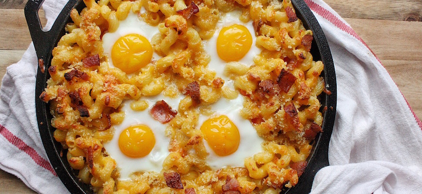 Breakfast Mac and Cheese with Baked Eggs Recipe