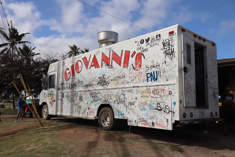 Where to Eat in Oahu - Giovanni's Shrimp Truck Kahuku Exterior