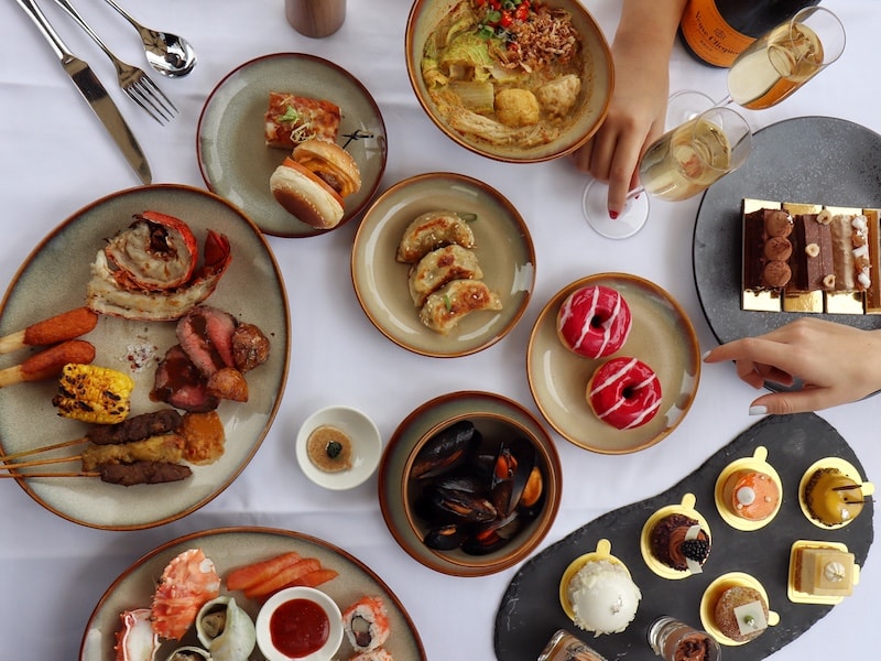 Where to Eat in Hong Kong - Kerry Hotel Big Bay Cafe Brunch Buffet - Photo by Indulgent Eats