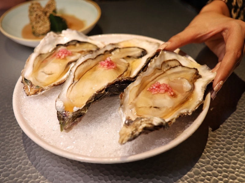 Fukuro Hong Kong Review - Hyogo Oysters - Photo by Indulgent Eats