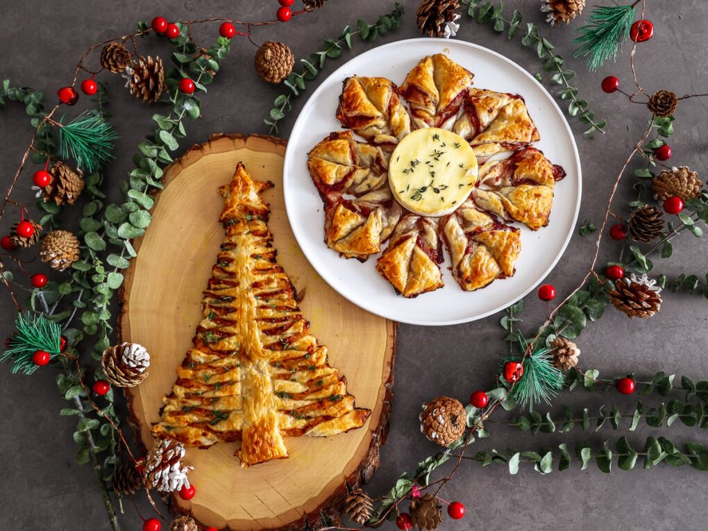 Cheesy Puff Pastry Christmas Tree & Snowflake with Camembert and Brie-1-min