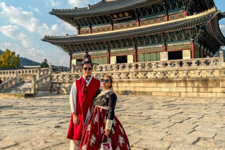 Hanbok Rental in Seoul at Gyeongbukgung Palace