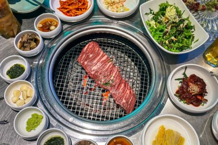 Seoul Travel Guide - Chungkiwa Town Korean BBQ Hongdae