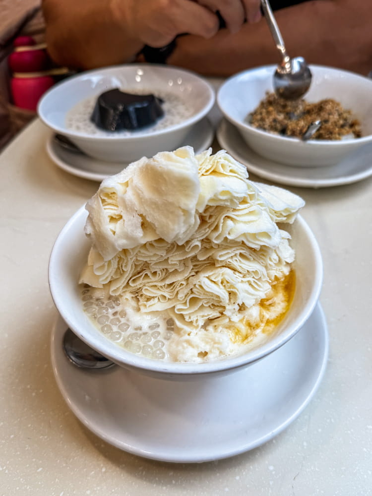 Ching Ching Desserts Mango Sago Icy Milk